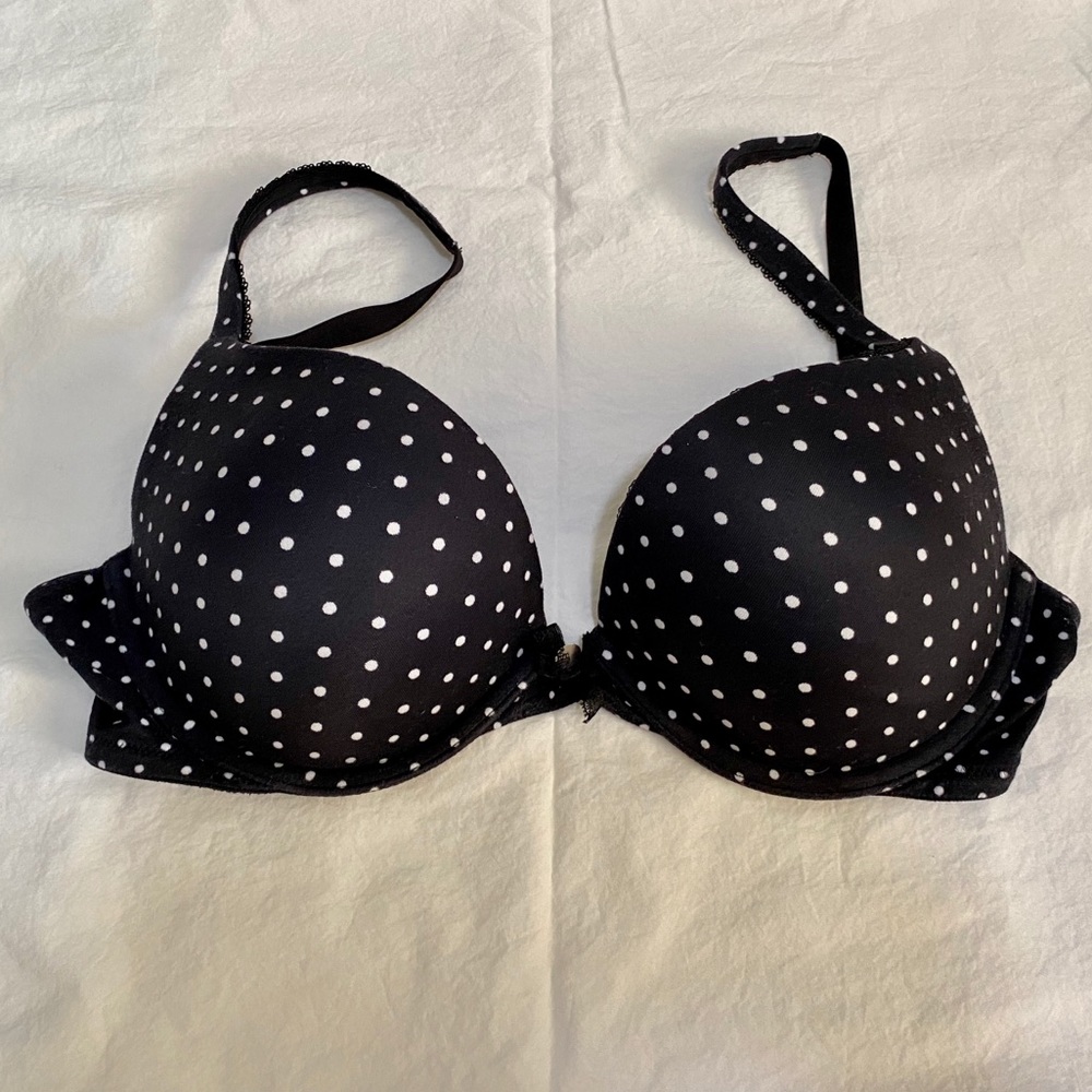 Victoria’s Secret Body By Victoria Push-up Bra